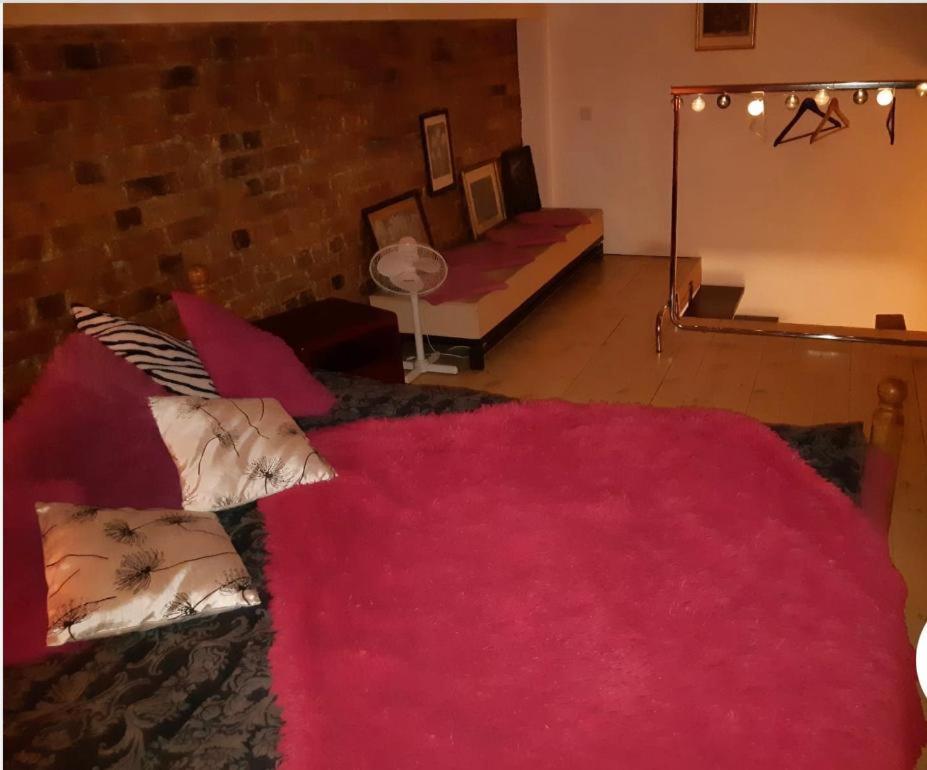 2 Story Studio Apartment Free Parking Included Rīga Exterior foto